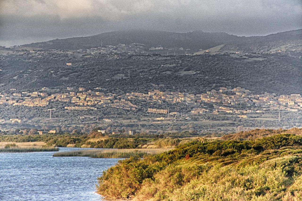 Aquilone Διαμέρισμα Badesi Εξωτερικό φωτογραφία